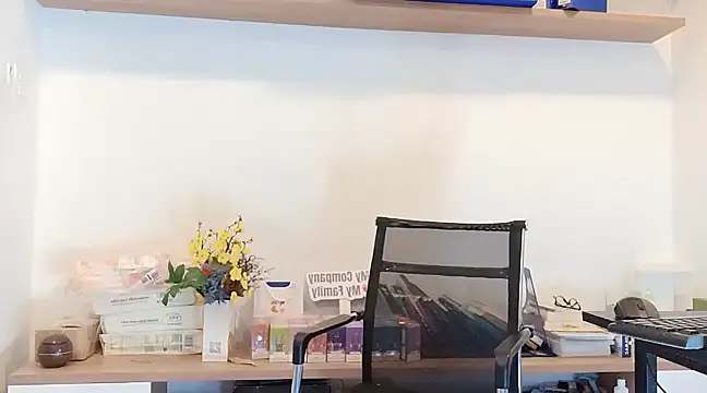 Lush-Office online show from 2, 3, 2025