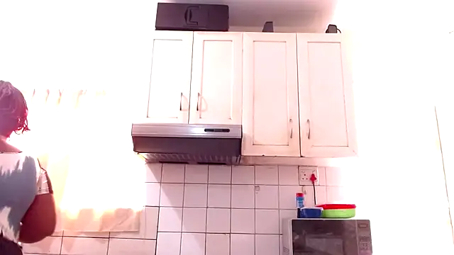 omalicha98 online show from 11, 9, 2025