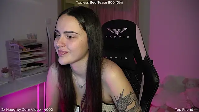 NaomiiMoon online show from 2, 3, 2026