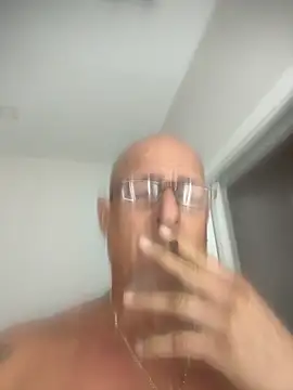 carlospingalinda online show from 8, 10, 2025