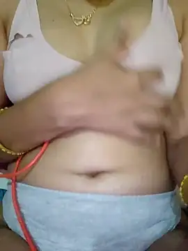 nikkibenza online show from 9, 2, 2025