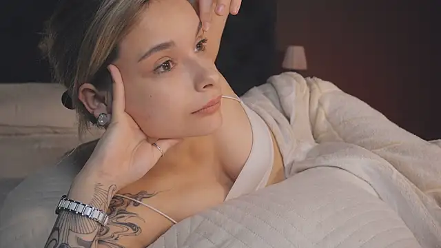 Bella Alita online show from 17, 3, 2025