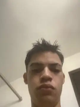 Latinos 2001 online show from 17, 7, 2026