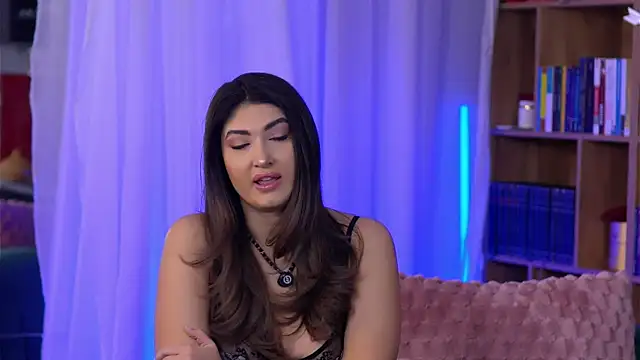 SarahPeach8 online show from 11, 1, 2026