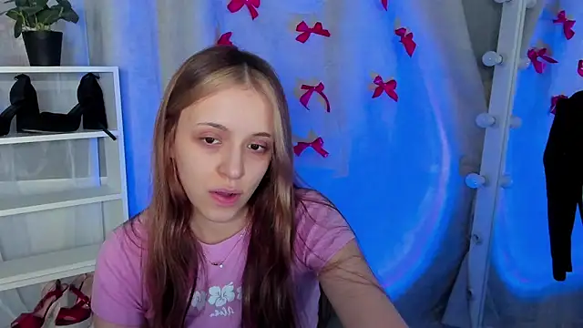 Snapshot of Sahara_Shields chatting on 21, 2, 2025 Sahara Shields online show from 21, 2, 2025