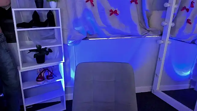 Snapshot of Sahara_Shields chatting on 21, 3, 2025 Sahara Shields online show from 21, 3, 2025