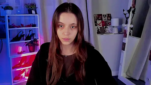 Snapshot of Sahara_Shields chatting on 4, 11, 2025 Sahara Shields online show from 4, 11, 2025