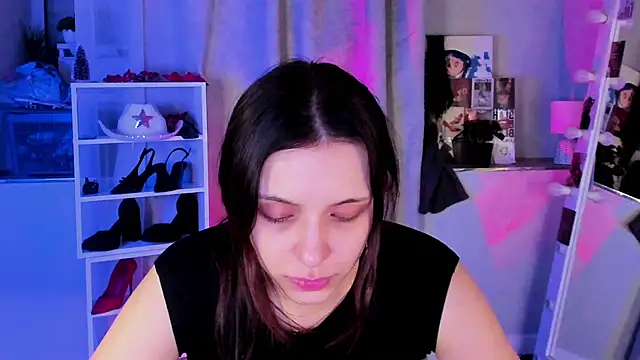 Snapshot of Sahara_Shields chatting on 25, 2, 2026 Sahara Shields online show from 25, 2, 2026