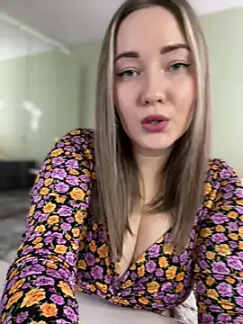 Snapshot of Kiss_My_Body chatting on 14, 2, 2025 Kiss My Body online show from 14, 2, 2025