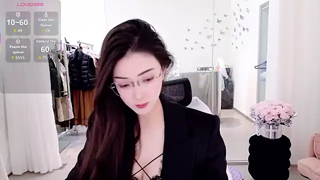 miaomiao-777 online show from 17, 4, 2026