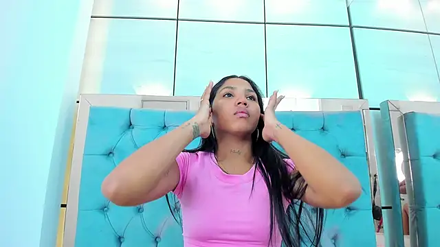 pocahontas pow online show from 30, 3, 2026