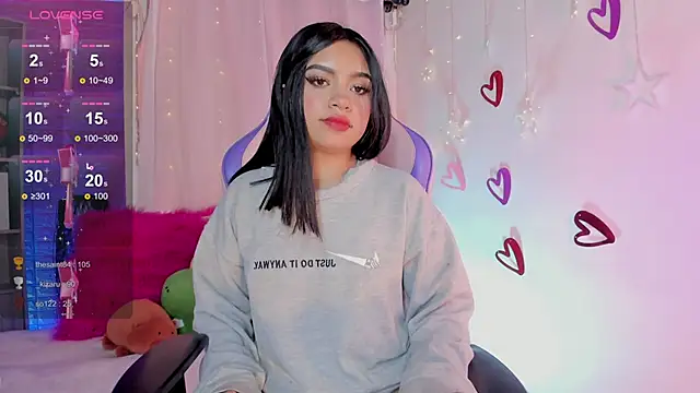 Snapshot of emma_soffia_ chatting on 7, 3, 2025 emma soffia  online show from 7, 3, 2025