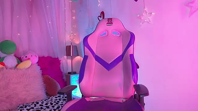 Snapshot of emma_soffia_ chatting on 17, 3, 2025 emma soffia  online show from 17, 3, 2025