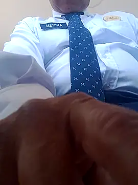 Snapshot of Jinenez chatting on 28, 2, 2025 Jinenez online show from 28, 2, 2025