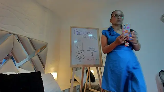 raquell moore online show from 8, 3, 2025