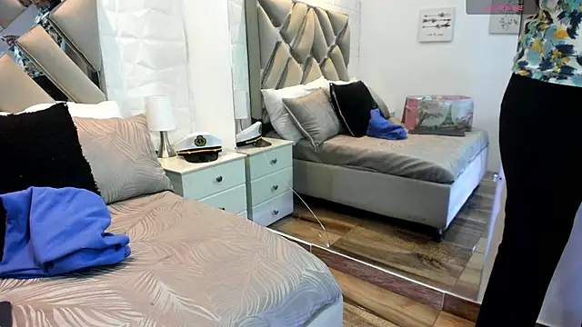 raquell moore online show from 6, 10, 2025