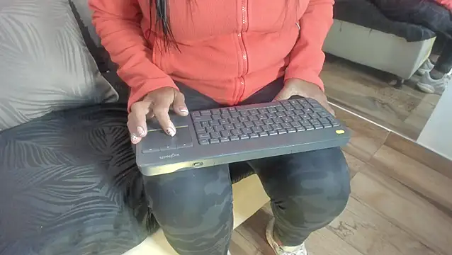 raquell moore online show from 9, 2, 2026