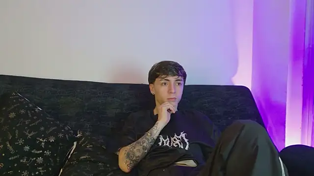 ethan and ava online show from 20, 2, 2026