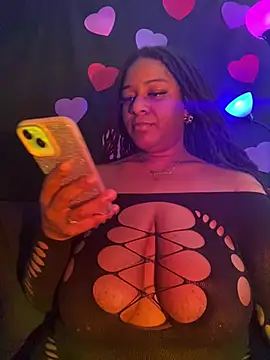 Snapshot of xoxoHotCoCo chatting on 8, 2, 2026 xoxoHotCoCo online show from 8, 2, 2026