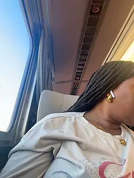 Snapshot of xoxoHotCoCo chatting on 9, 3, 2026 xoxoHotCoCo online show from 9, 3, 2026