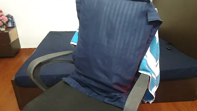 Snapshot of LovelyRosy chatting on 9, 2, 2026 LovelyRosy online show from 9, 2, 2026