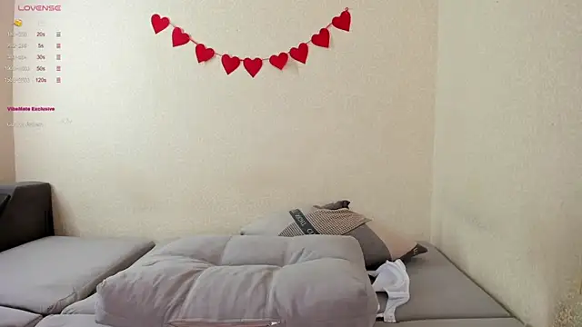 Browni Kiss online show from 16, 3, 2026