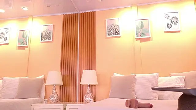 ArianaGolden online show from 1, 3, 2026