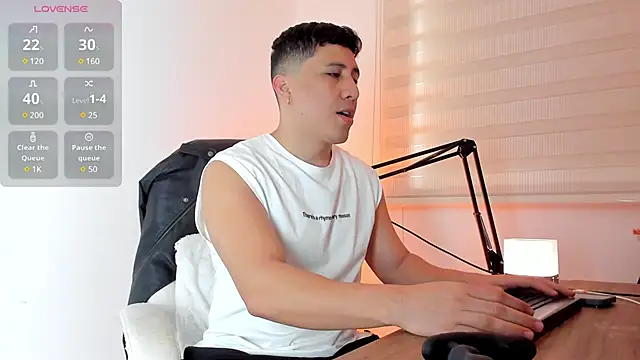 Snapshot of Fraannco chatting on 18, 2, 2025 Fraannco online show from 18, 2, 2025