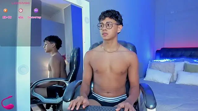 Snapshot of Dawn16_ chatting on 5, 11, 2025 Dawn16 online show from 5, 11, 2025