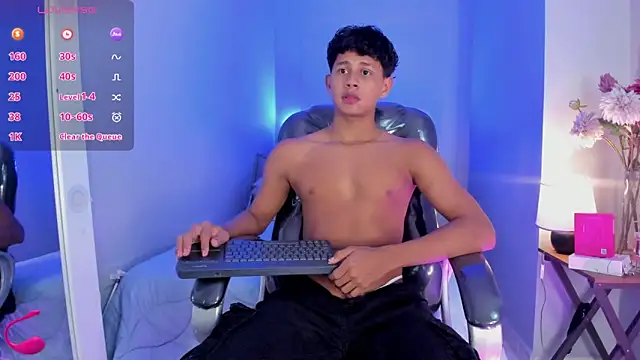 Snapshot of Dawn16_ chatting on 4, 12, 2025 Dawn16 online show from 4, 12, 2025