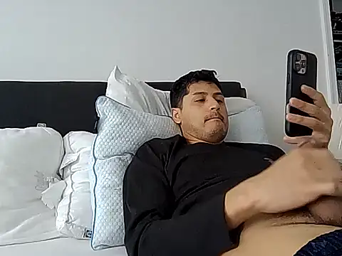 PerroDemonioHot online show from 17, 2, 2026