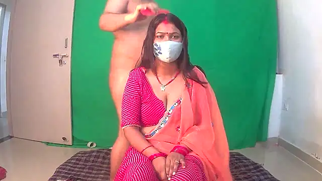 Snapshot of YourSuperTanya chatting on 5, 4, 2026 YourSuperTanya online show from 5, 4, 2026