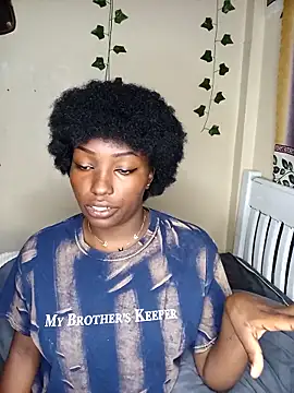 Snapshot of Vprettieeer chatting on 19, 2, 2025 Vprettieeer online show from 19, 2, 2025