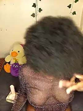 Snapshot of Vprettieeer chatting on 21, 2, 2025 Vprettieeer online show from 21, 2, 2025