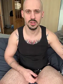 AssHunter4k online show from 7, 2, 2026