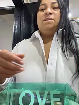 Miia Jazmin online show from 27, 2, 2025