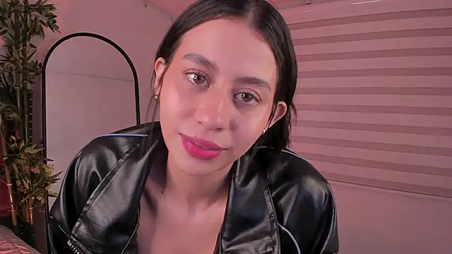 Snapshot of hannah_brady chatting on 20, 2, 2025 hannah brady online show from 20, 2, 2025