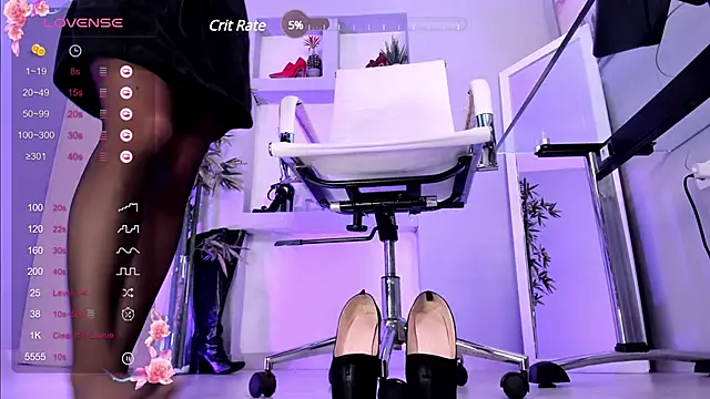 hannah howeell   online show from 20, 1, 2025