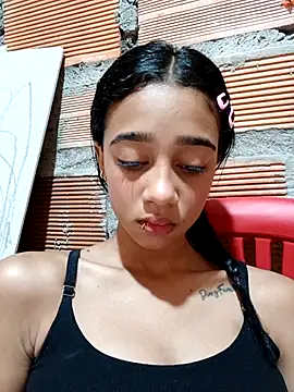 Zoe Sweett18 online show from 26, 9, 2025