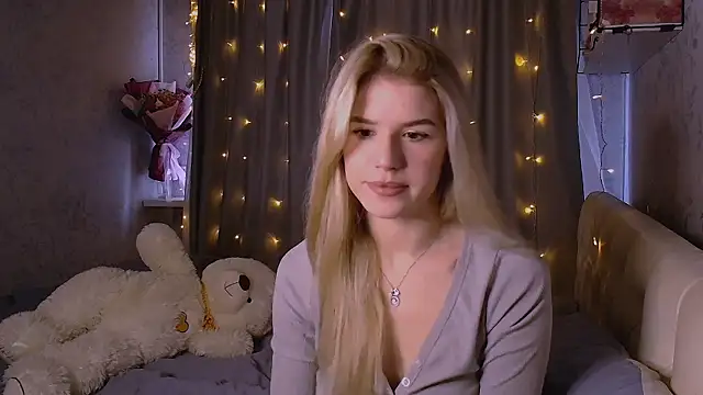 Snapshot of Melissa_smith_ chatting on 11, 10, 2025 Melissa smith online show from 11, 10, 2025