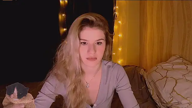 Snapshot of Melissa_smith_ chatting on 5, 12, 2025 Melissa smith online show from 5, 12, 2025