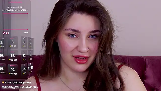 KiraBarlows online show from 9, 11, 2025