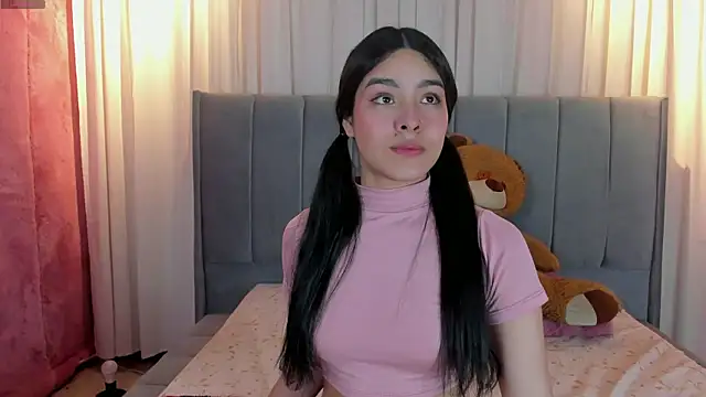 camilapersy online show from 10, 2, 2025