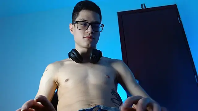 Snapshot of wolfandsky chatting on 9, 2, 2026 wolfandsky online show from 9, 2, 2026