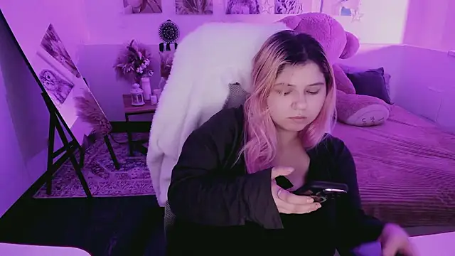 Snapshot of DiaAngell chatting on 14, 3, 2026 DiaAngell online show from 14, 3, 2026