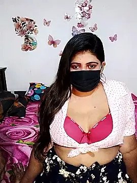 Snapshot of Lovely_WINDI chatting on 29, 10, 2025 Lovely WINDI online show from 29, 10, 2025