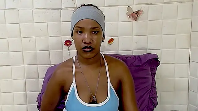 EroticSexyPrada online show from 23, 3, 2026