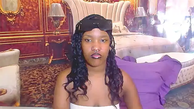 EroticSexyPrada online show from 7, 4, 2026