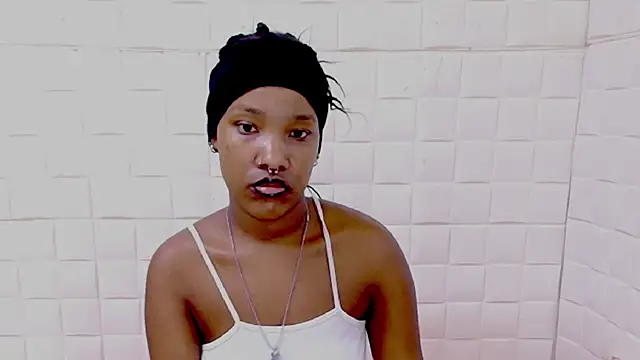 EroticSexyPrada online show from 18, 4, 2026