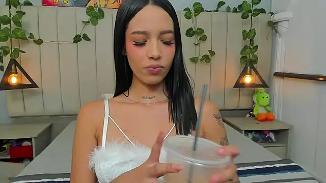 Paulina Lopezz online show from 12, 2, 2026